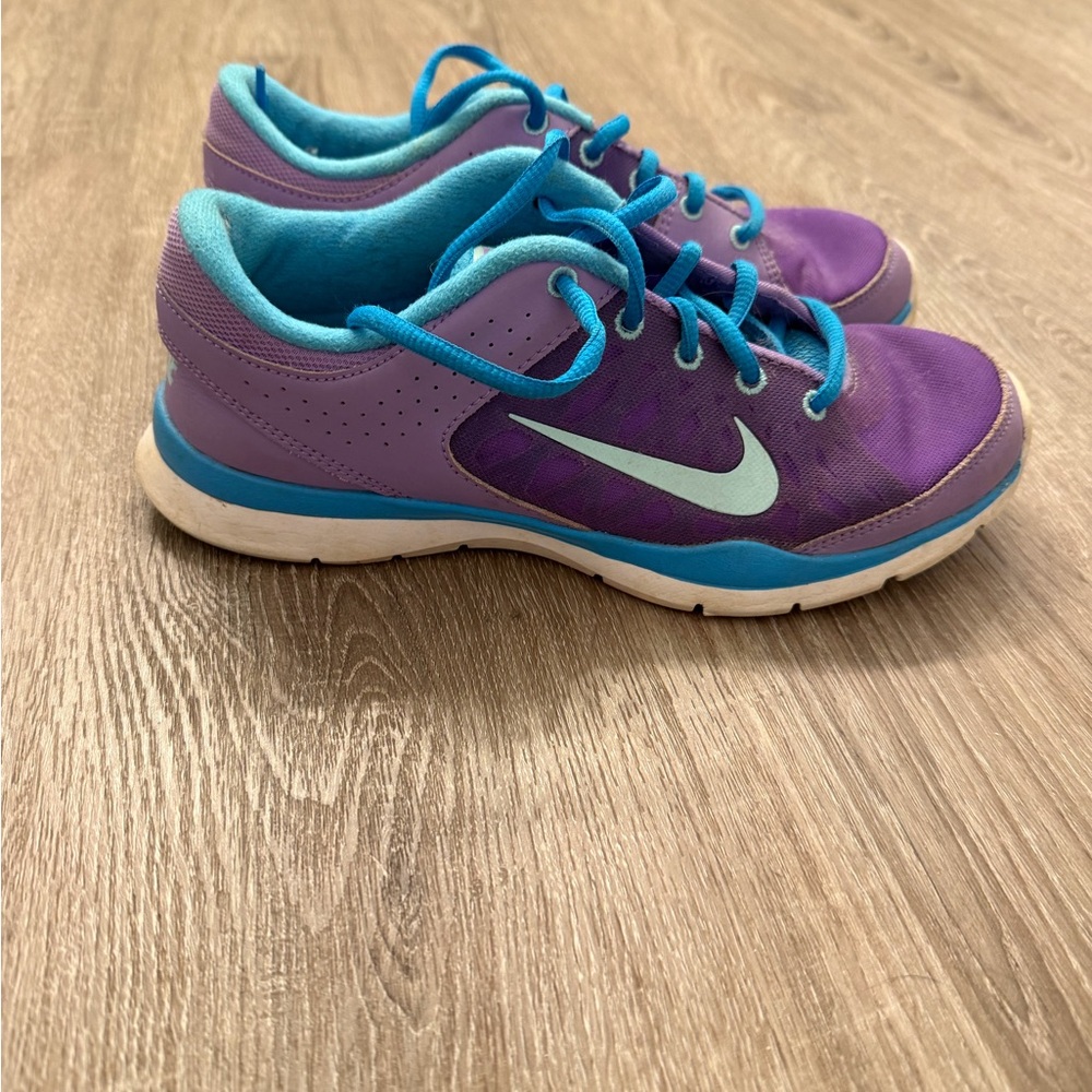 Nike Purple and Teal Athletic Shoes